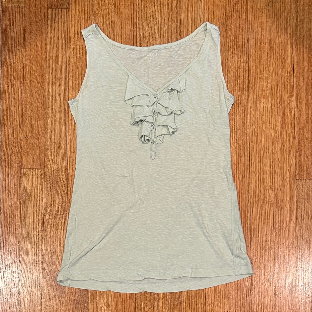 Eddie Bauer Elegant Ruffle Detail Light Green Women's Top Size Small